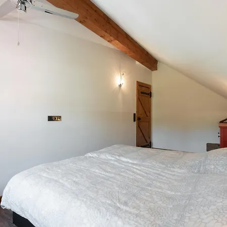 Semesterbostad Waldeifel Xl - 10 Slaapkamers Malberg